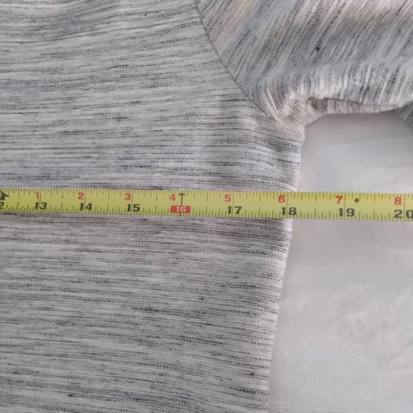 Gap gray/white veragated striped back zip tunic dress, size M - Picture 6 of 11